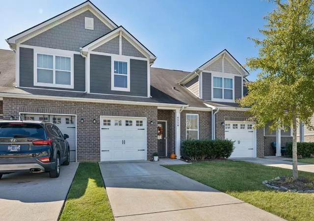 Photo 2 of Townhouse for sale at 4219 Aragorn Way, Murfreesboro, TN 37128 | MLS# 3629966 | Listing updated on 2026-10-30