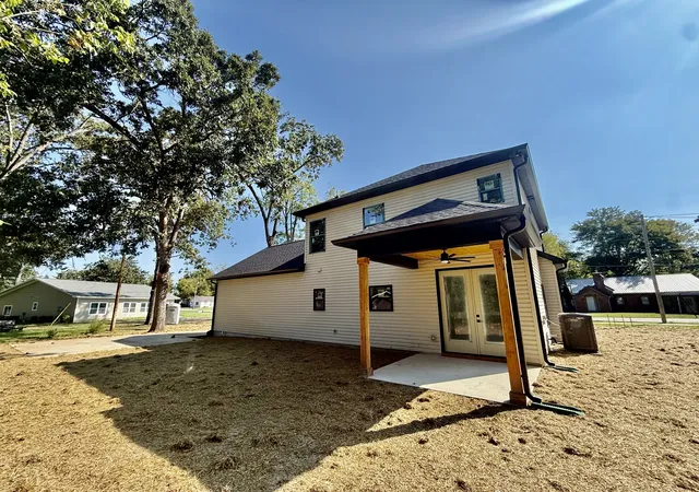 Photo 2 of Single family home for sale at 1014 Hills Chapel Rd, Manchester, TN 37355 | MLS# 3598316 | Listing updated on 2026-09-29