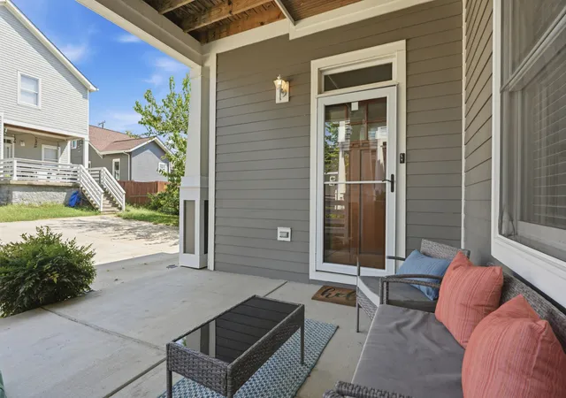 Photo 3 of Single family home for sale at 906b Delmas Ave, Nashville, TN 37216 | MLS# 3598022 | Listing updated on 2026-10-05