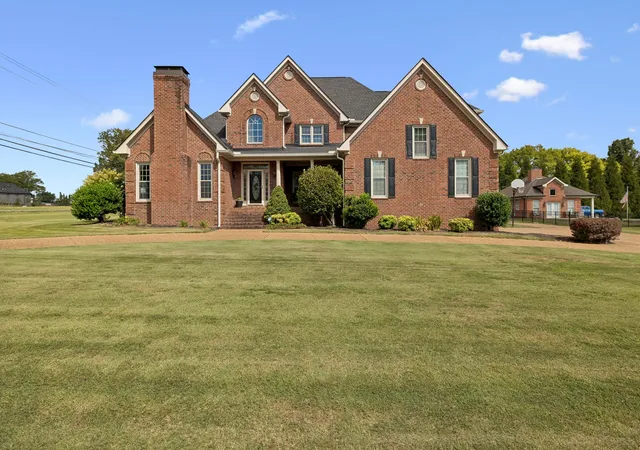 Photo 1 of Single family home for sale at 2401 W Clay Dr, Lebanon, TN 37087 | MLS# 3597478 | Listing updated on 2026-09-26