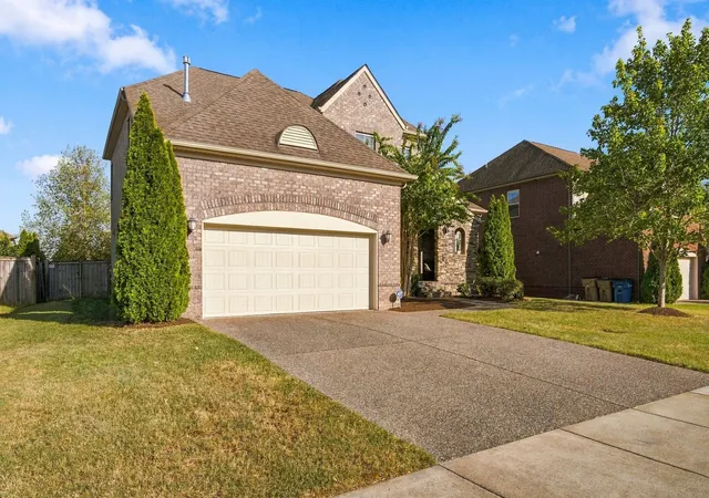 Photo 3 of Sale Pending at 241 Sydney Dr, Goodlettsville, TN 37072 | MLS# 3592642 | Listing updated on 2026-09-17