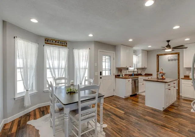 Photo 3 of Single family home for sale at 1985 Egypt Rd, Chapel Hill, TN 37034 | MLS# 3601339 | Listing updated on 2026-10-06