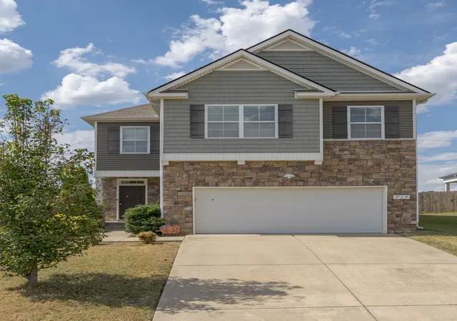 Photo 1 of Single family home for sale at 717 Prominence Rd, Columbia, TN 38401 | MLS# 3592426 | Listing updated on 2026-10-18