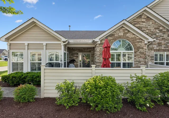 Photo 3 of Townhouse for sale at 2462 Bridgeway St, Murfreesboro, TN 37128 | MLS# 3596375 | Listing updated on 2026-09-29