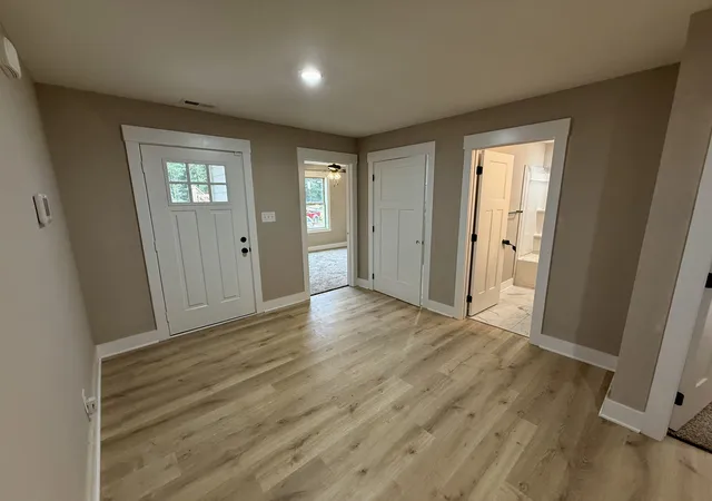 Photo 3 of Single family home for sale at 355 Hereford Farms, Clarksville, TN 37043 | MLS# 3592000 | Listing updated on 2026-10-31
