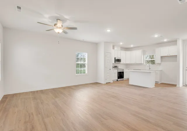 Photo 3 of Single family home for sale at 7104 Hall Rd, Fairview, TN 37062 | MLS# 3595271 | Listing updated on 2026-10-08