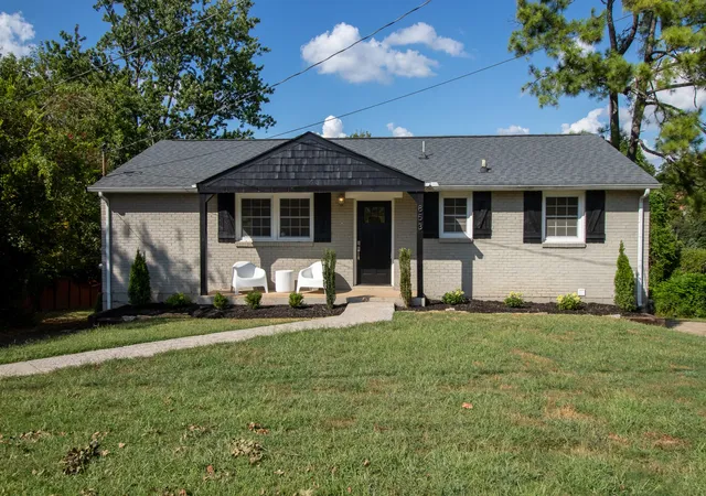 Photo 2 of Single family home for sale at 853 Rose Park Dr, Nashville, TN 37206 | MLS# 3592080 | Listing updated on 2026-10-03