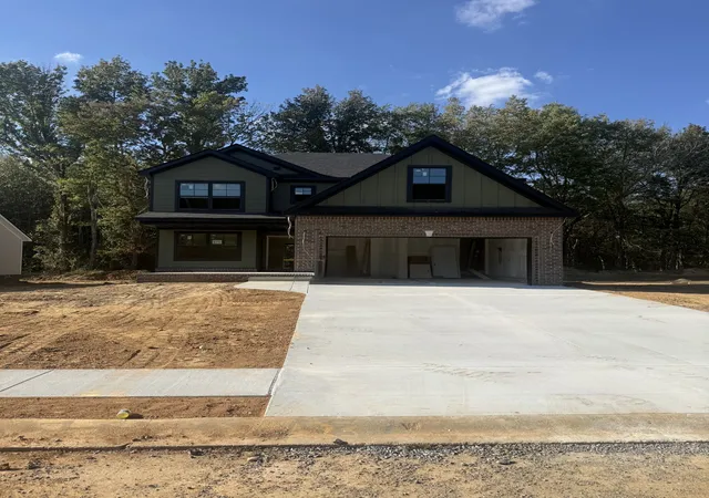 Photo 1 of Single family home for sale at 371 Hereford Farms, Clarksville, TN 37043 | MLS# 3592194 | Listing updated on 2026-10-19
