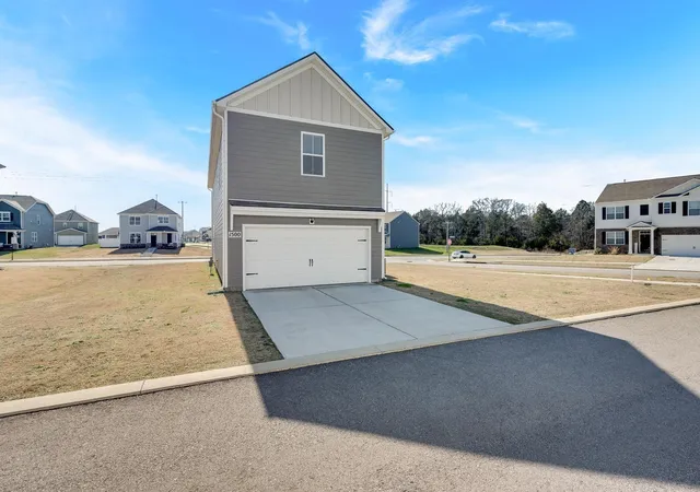 Photo 3 of Single family home for sale at 1500 Ashgrove Pl, Lebanon, TN 37087 | MLS# 3593541 | Listing updated on 2026-09-17