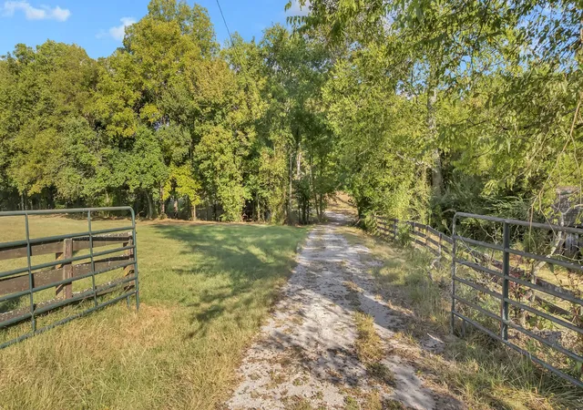 Photo 1 of Land for sale at 0 Foster Chapel Rd, Columbia, TN 38401 | MLS# 3601619 | Listing updated on 2026-10-01