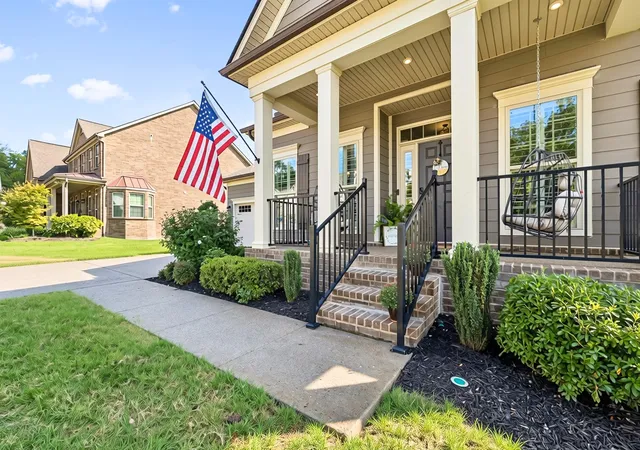Photo 3 of Single family home for sale at 6929 Wellsford Ln, College Grove, TN 37046 | MLS# 3598092 | Listing updated on 2026-09-25