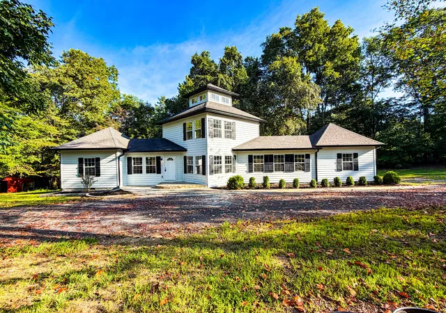 Single family home for sale at 397 Buck Perry Rd, Bethpage, TN 37022 | MLS# 3592071