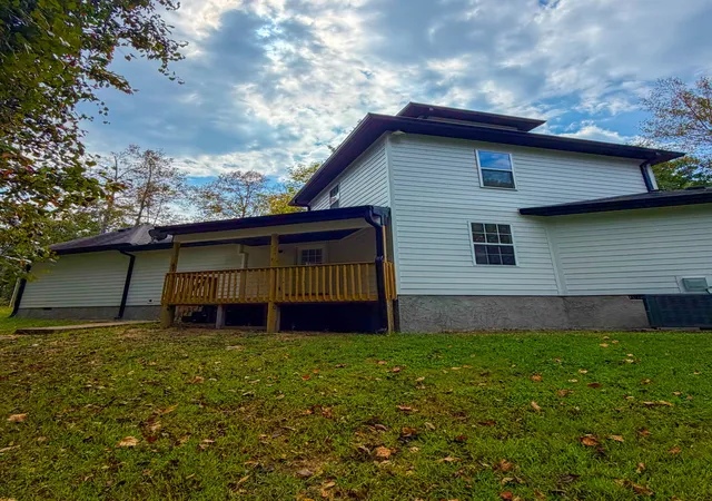 Photo 2 of Single family home for sale at 397 Buck Perry Rd, Bethpage, TN 37022 | MLS# 3592071 | Listing updated on 2026-09-15