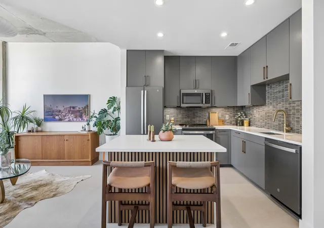 Photo 3 of Condo for sale at 600 12th Avenue S #710, Nashville, TN 37203 | MLS# 3593584 | Listing updated on 2026-09-19