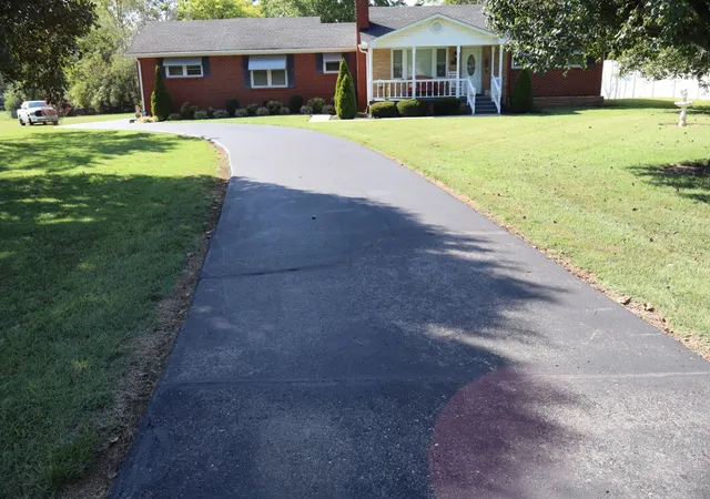 Photo 3 of Single family home for sale at 3922 Hunters Point Pike, Lebanon, TN 37087 | MLS# 3592069 | Listing updated on 2026-09-22