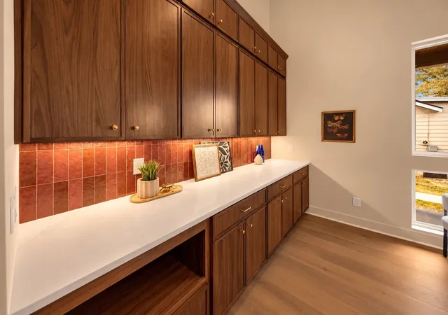 Photo 2 of Single family home for sale at 1125a Leland Ave, Nashville, TN 37216 | MLS# 3592085 | Listing updated on 2026-10-23