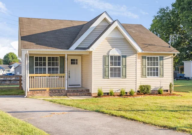 Photo 1 of Single family home for sale at 113 Kimberly Ct, Columbia, TN 38401 | MLS# 3593110 | Listing updated on 2026-10-27