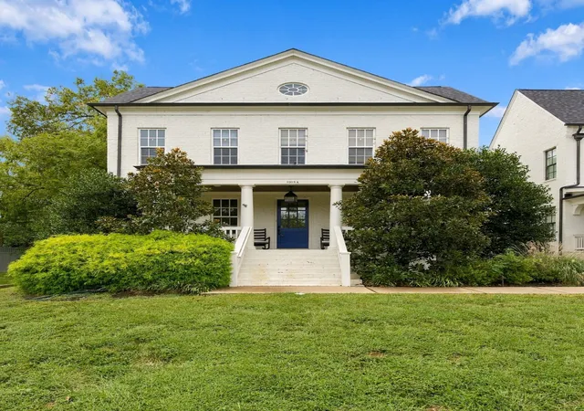 Photo 2 of Single family home for sale at 1915a Overhill Dr, Nashville, TN 37215 | MLS# 3598922 | Listing updated on 2026-10-02