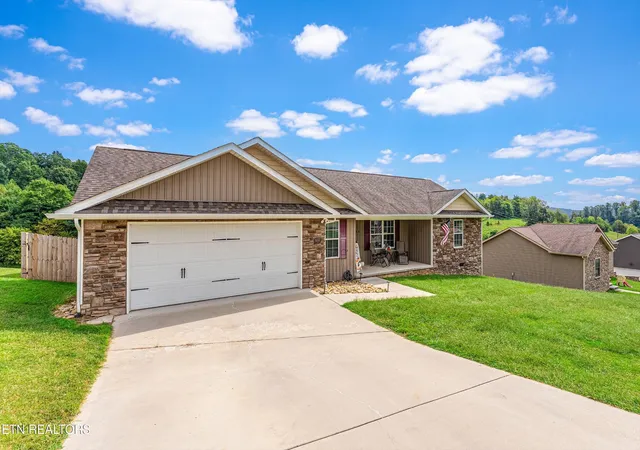Photo 3 of Sale Pending at 495 S Glen Rd, Maynardville, TN 37807 | MLS# 3592093 | Listing updated on 2026-09-29