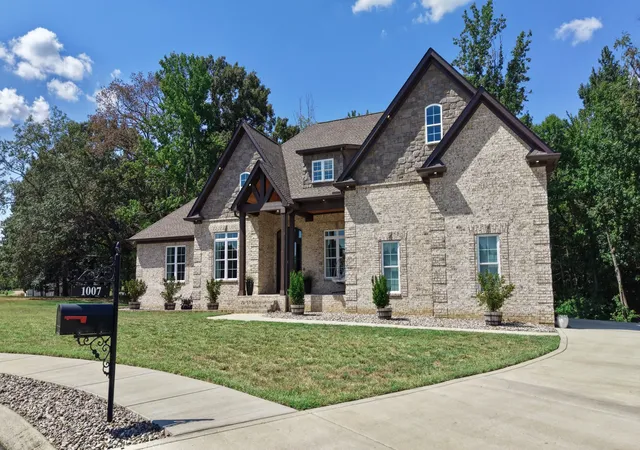 Photo 3 of Single family home for sale at 1007 Songbird Ln, Portland, TN 37148 | MLS# 3598726 | Listing updated on 2026-09-25