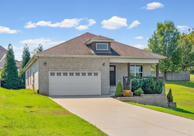 Photo 3 of Single family home for sale at 3540 Drake Rd, Adams, TN 37010 | MLS# 3592892 | Listing updated on 2026-09-21