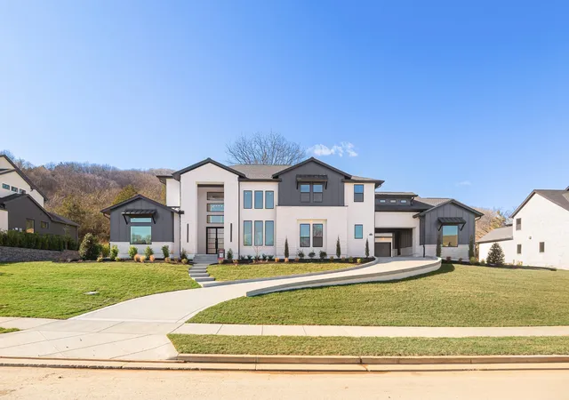 Photo 1 of Mansion for sale at 1835 Dartmouth Dr, Brentwood, TN 37027 | MLS# 3592835 | Listing updated on 2026-10-08