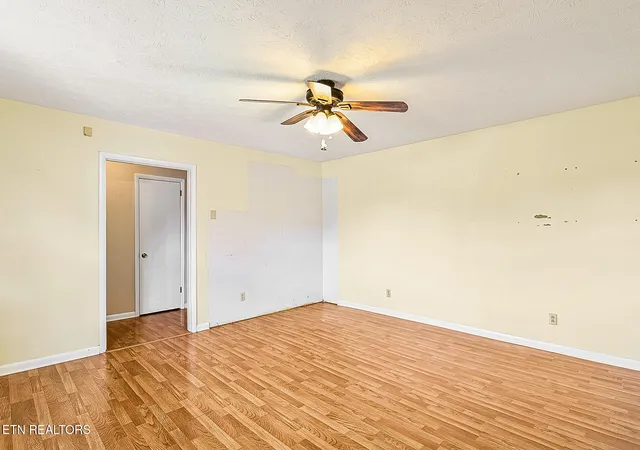 Photo 3 of Single family home for sale at 7518 Washington Pike, Corryton, TN 37721 | MLS# 3592186 | Listing updated on 2026-09-18