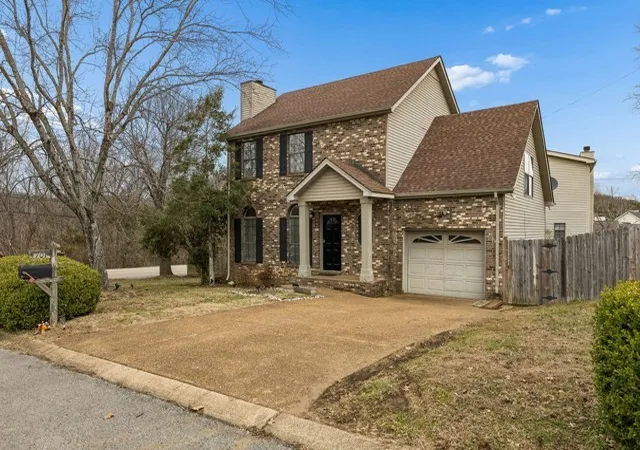 Single family home for sale at 7701 Poplar Ridge Dr, Nashville, TN 37221 | MLS# 3593213