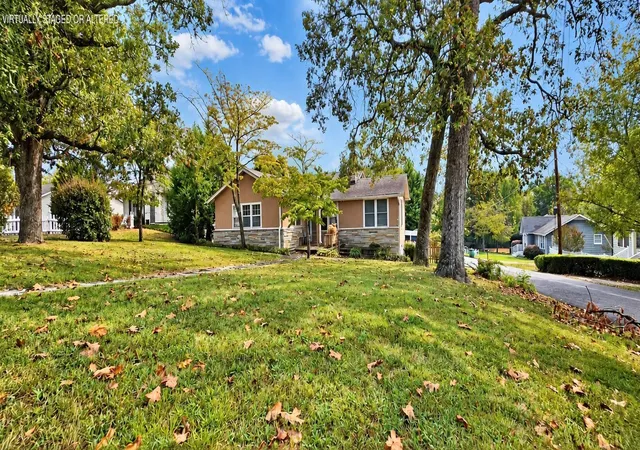 Single family home for sale at 1008 South Crst Rd, Rossville, GA 30741 | MLS# 3599482