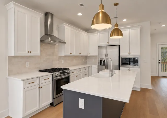 Photo 3 of Townhouse for sale at 5701a Maudina Ave, Nashville, TN 37209 | MLS# 3592334 | Listing updated on 2026-10-03