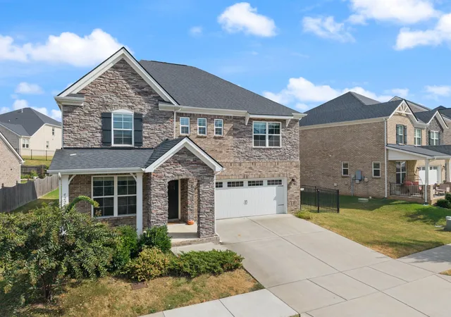 Photo 2 of Single family home for sale at 4229 Magnolia Farms Dr, Hermitage, TN 37076 | MLS# 3597856 | Listing updated on 2026-09-23