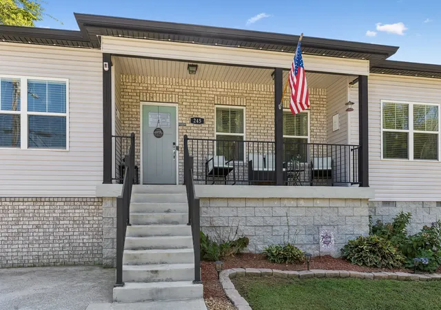 Photo 3 of Single family home for sale at 245 Valley Dr, Columbia, TN 38401 | MLS# 3593341 | Listing updated on 2026-09-23
