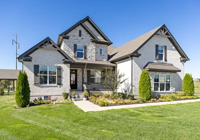 Photo 4 of Single family home for sale at 2063 Imagine Cir, Spring Hill, TN 37174 | MLS# 3596235 | Listing updated on 2026-10-20