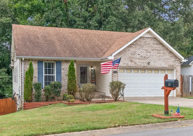 Photo 3 of Single family home for sale at 358 Andrew Dr, Clarksville, TN 37042 | MLS# 3599222 | Listing updated on 2026-09-25