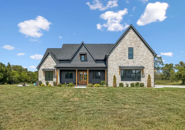 Photo 1 of Single family home for sale at 815 Alsup Ml Rd, Lascassas, TN 37085 | MLS# 3592561 | Listing updated on 2026-10-27