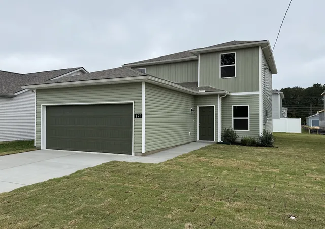 Photo 1 of Single family home for sale at 171 Stonehenge Cir, Manchester, TN 37355 | MLS# 3601699 | Listing updated on 2026-10-04
