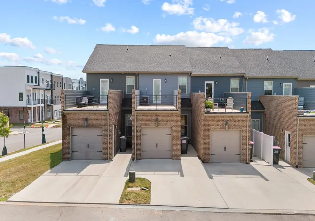 Photo 2 of Townhouse for sale at 214 Franklin St, Pleasant View, TN 37146 | MLS# 3594297 | Listing updated on 2026-10-03