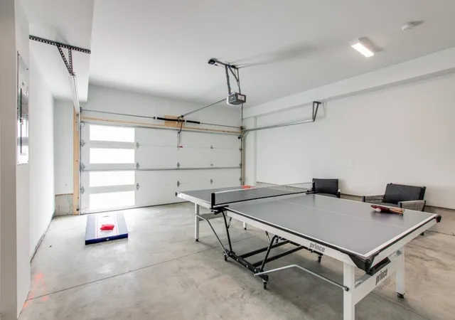 Photo 3 of Townhouse for sale at 2122 9th Avenue N, Nashville, TN 37208 | MLS# 3592552 | Listing updated on 2026-10-06