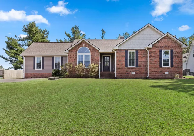Single family home for sale at 104 Dawn Ct, White House, TN 37188 | MLS# 3594223 | Listing updated on 2026-09-19