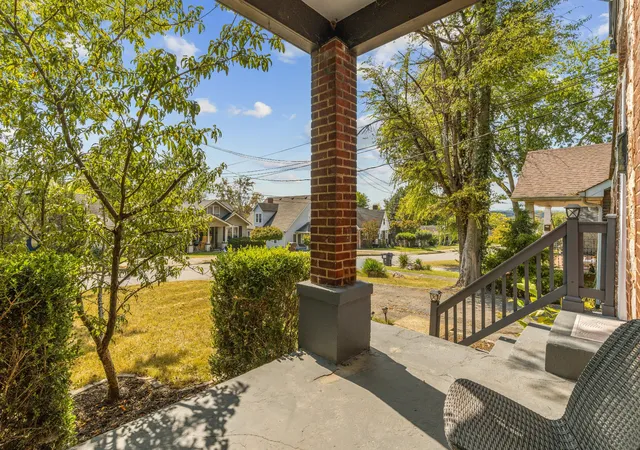 Photo 4 of Single family home for sale at 206 Rayon Dr, Old Hickory, TN 37138 | MLS# 3593976 | Listing updated on 2026-09-29