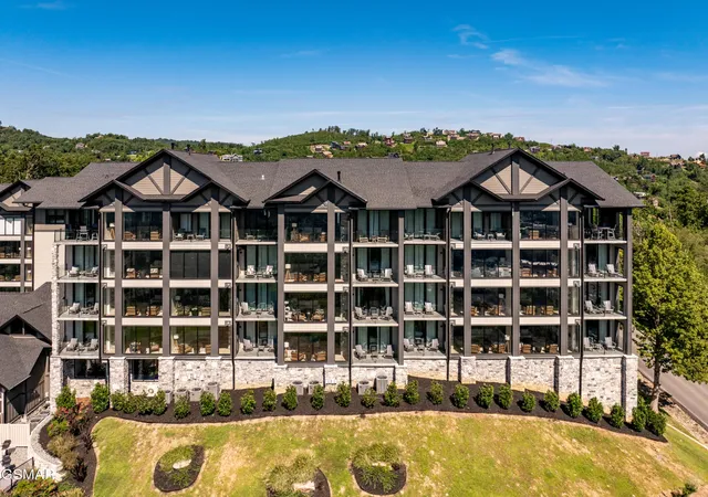Condo for sale at 855 Campbell Lead Rd #303, Gatlinburg, TN 37738 | MLS# 3592579