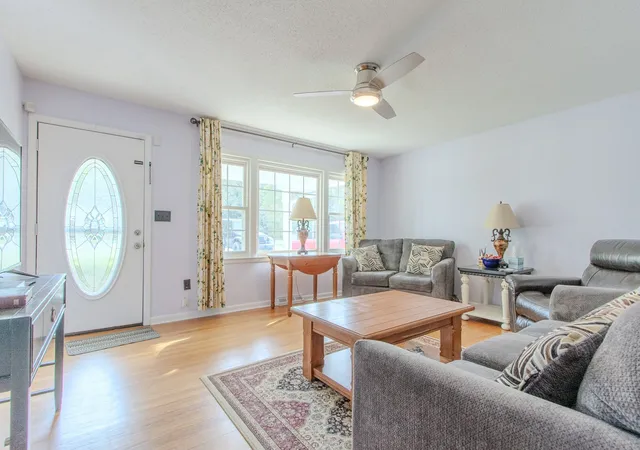 Photo 3 of Single family home for sale at 254 Shane Lee Cir, Dover, TN 37058 | MLS# 3592624 | Listing updated on 2026-10-02