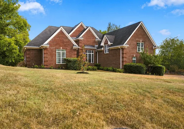 Photo 2 of Single family home for sale at 1656 Stokley Ln, Old Hickory, TN 37138 | MLS# 3601845 | Listing updated on 2026-09-28