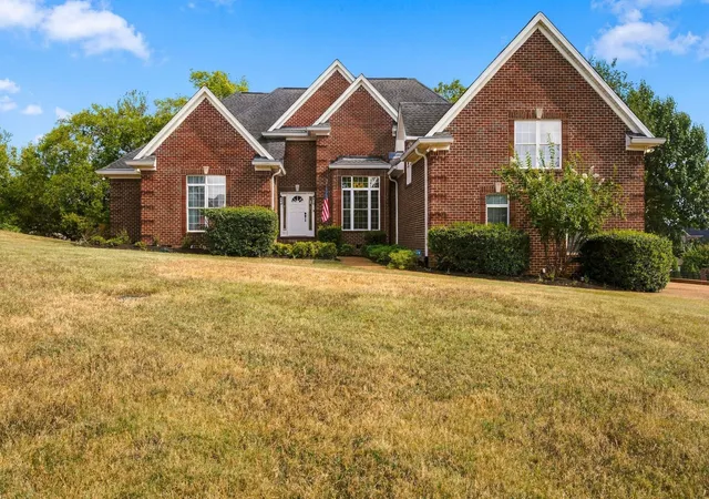 Photo 3 of Single family home for sale at 1656 Stokley Ln, Old Hickory, TN 37138 | MLS# 3601845 | Listing updated on 2026-09-28