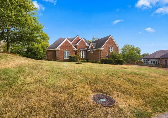 Photo 4 of Single family home for sale at 1656 Stokley Ln, Old Hickory, TN 37138 | MLS# 3601845 | Listing updated on 2026-09-28
