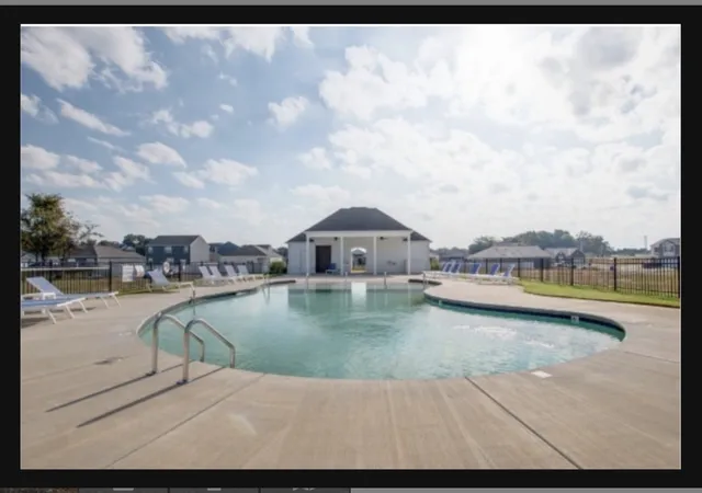 Photo 3 of Single family home for sale at 210 Addison Ave, Chapel Hill, TN 37034 | MLS# 3592600 | Listing updated on 2026-09-17