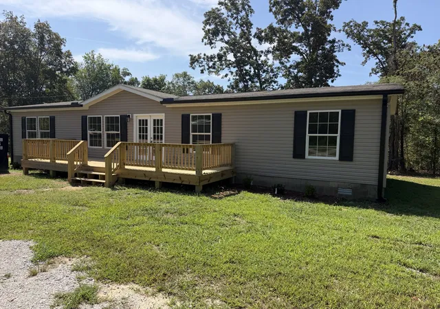 Manufactured home for sale at 805 Lucas Ridge Ln, Waverly, TN 37185 | MLS# 3592619