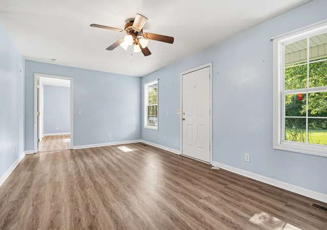 Photo 4 of Single family home for sale at 1565 Canada Flatt Rd, Cookeville, TN 38506 | MLS# 3592833 | Listing updated on 2026-09-19