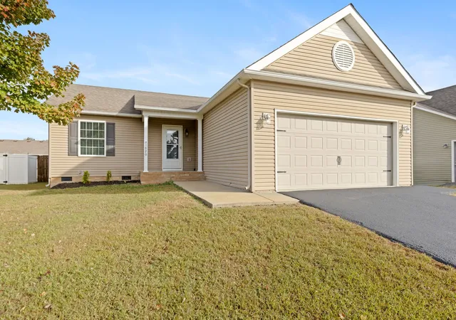 Photo 1 of Single family home for sale at 1820 Emily Ln, Columbia, TN 38401 | MLS# 3592616 | Listing updated on 2026-10-27