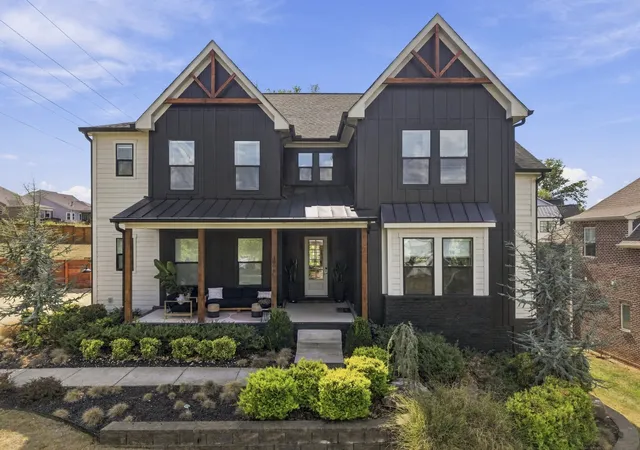 Single family home for sale at 1006 Cabell Dr, Franklin, TN 37064 | MLS# 3598994